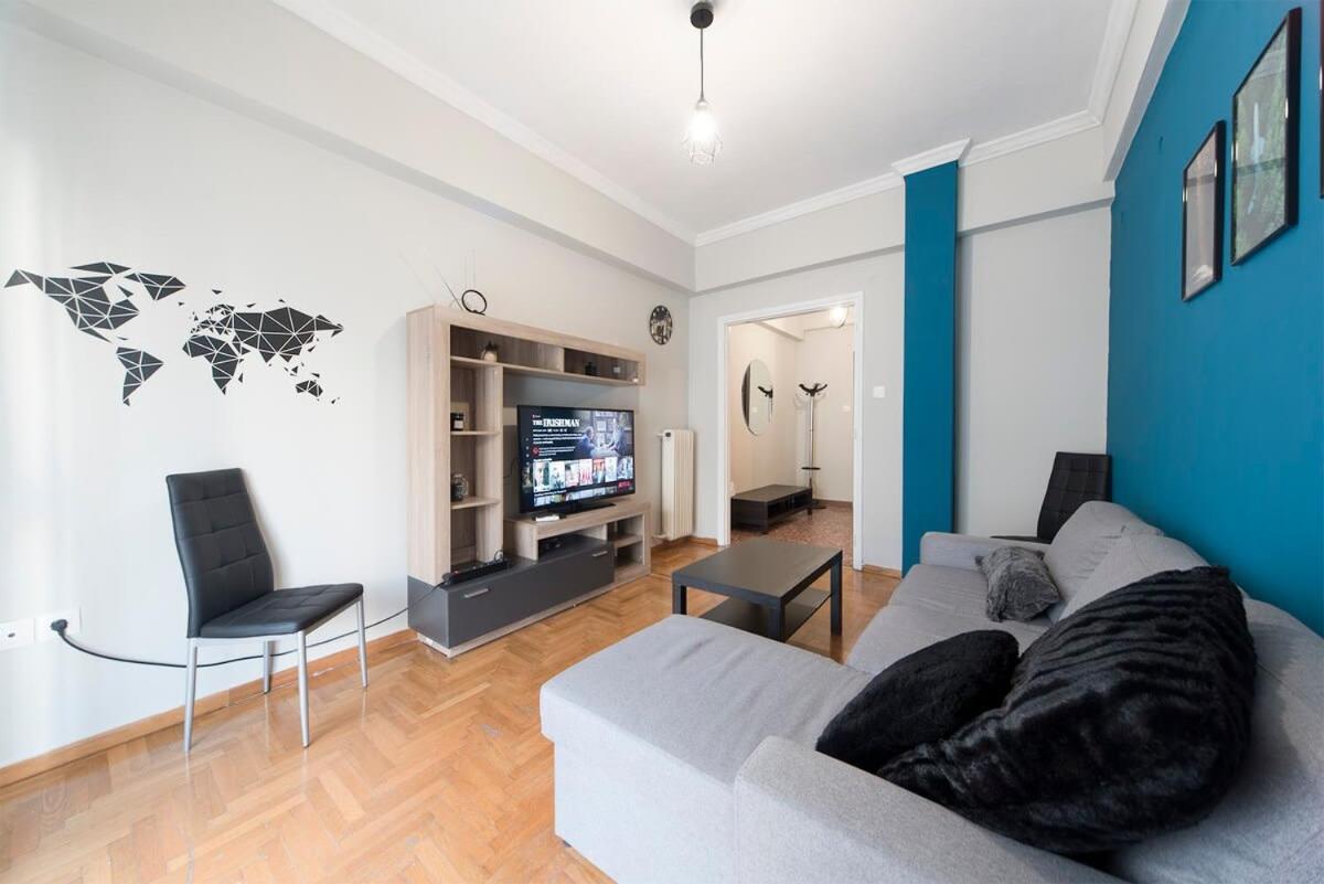 Central Apartment 3' To Metaksourgio Metro Station Athens Exterior photo